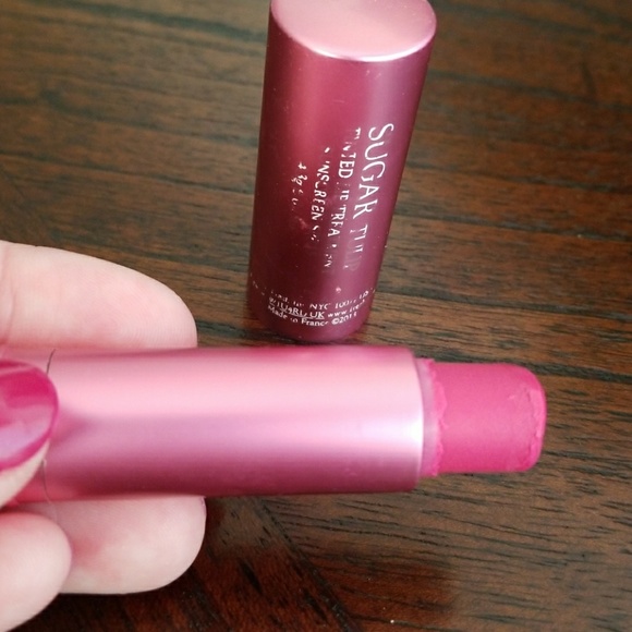 FRESH Sugar Lip Treatment in TULIP - Picture 3 of 4